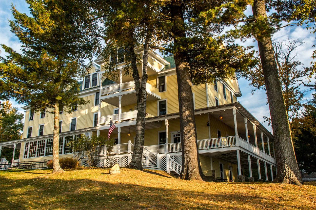 The Woods Inn Inlet Exterior photo